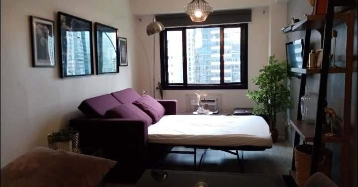 Spacious 1 Bedroom Unit Forbeswood Heights Тагиг Номер фото